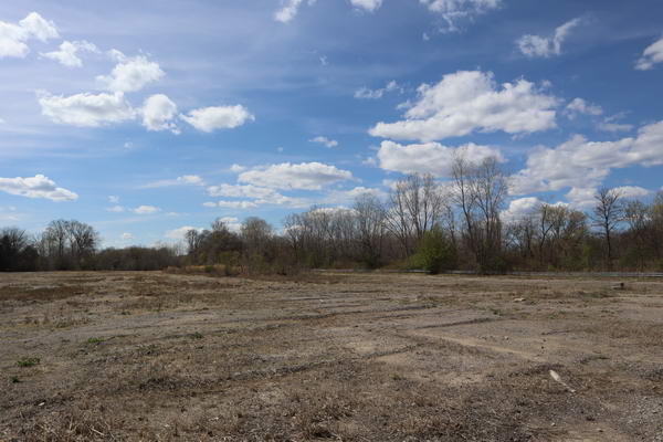 Showcase Cinemas Flint East - April 2021 Now An Empty Lot (newer photo)